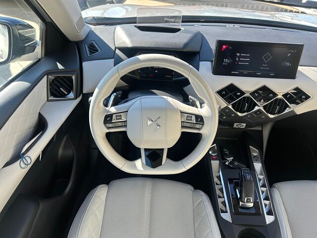 CITROEN DS3 CROSSBACK SO CHIC 1.2 E-THP AUTO SPANISH LHD IN SPAIN 45000 MILES SUPERB 2020